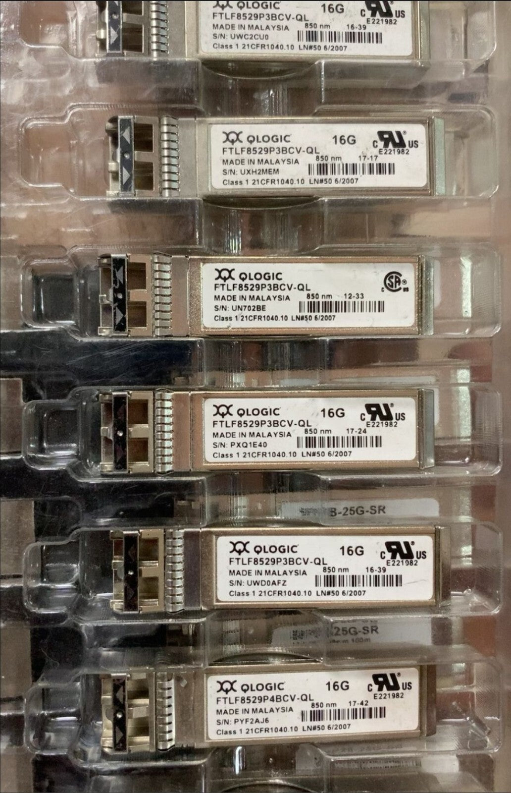 2pcs QLOGIC FTLF8529P3BCV-QL 16GB 850NM SFP For QLE2670 QLE2672 QLE2690 QLE2692