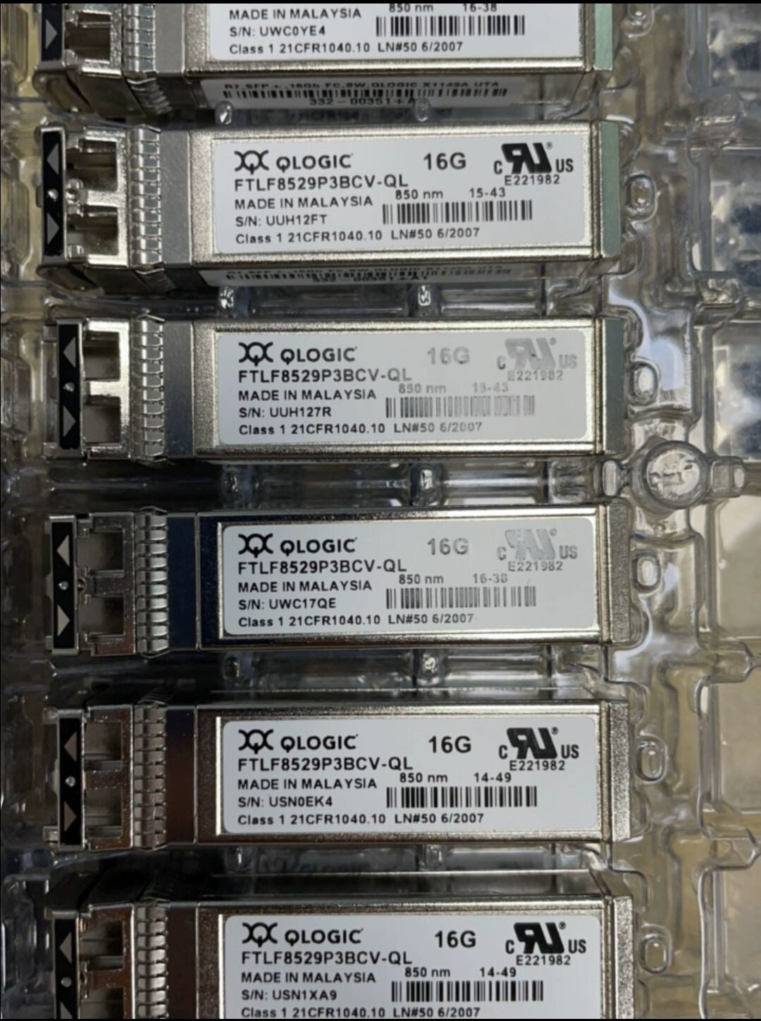 2pcs QLOGIC FTLF8529P3BCV-QL 16GB 850NM SFP For QLE2670 QLE2672 QLE2690 QLE2692