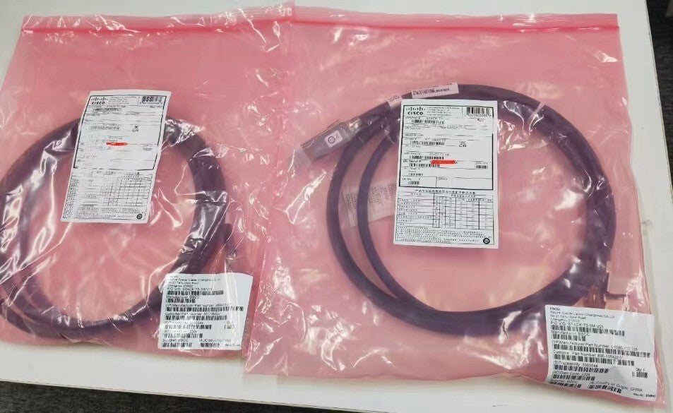 1 pc New Cisco STACK-T3-3M Type 3 Stacking Cable for Cisco 9300L VIA Fedex P1 FS