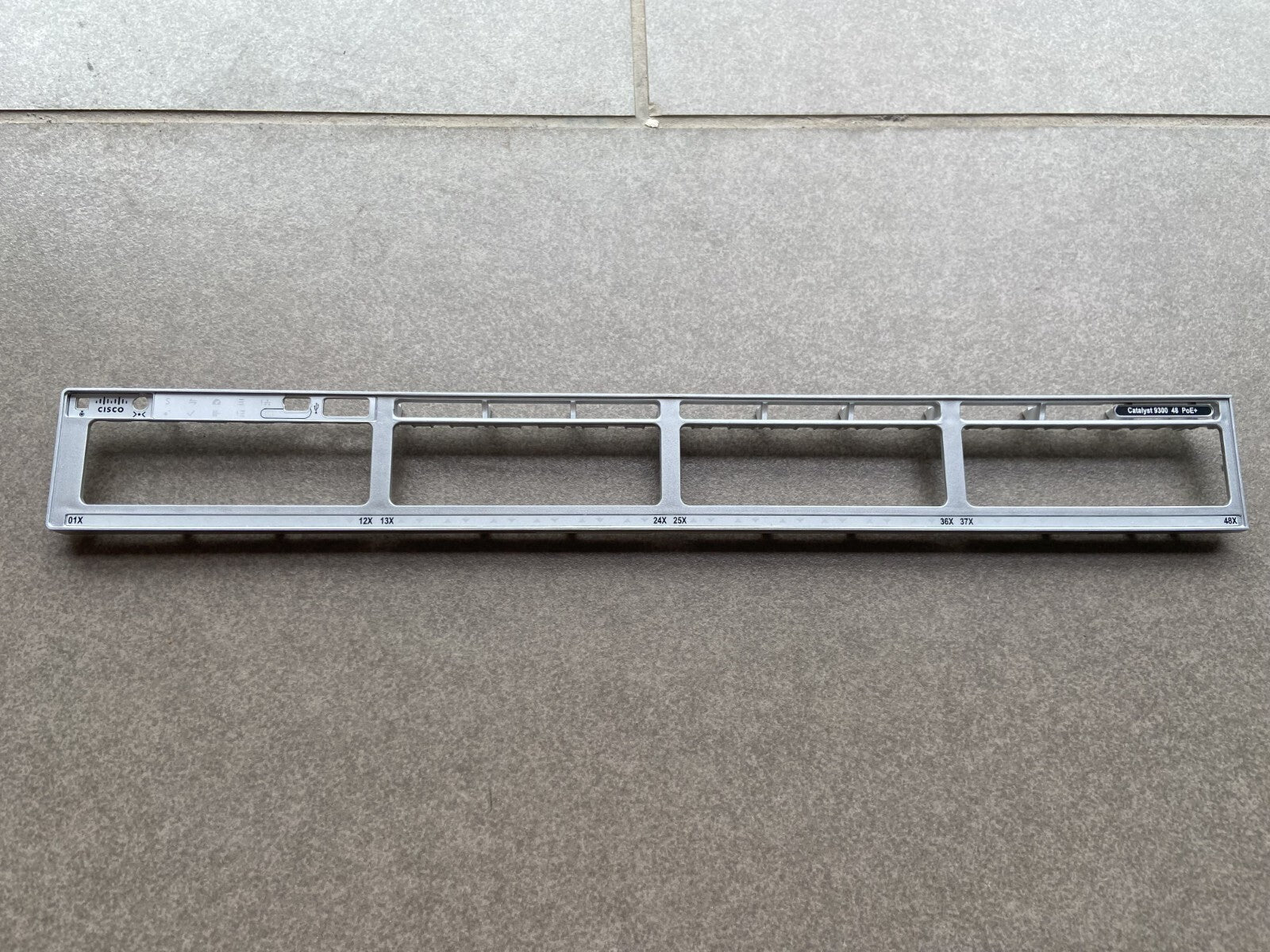 Cisco Catalyst C9300-48P-A C9300-48P-E Faceplate for Replacement