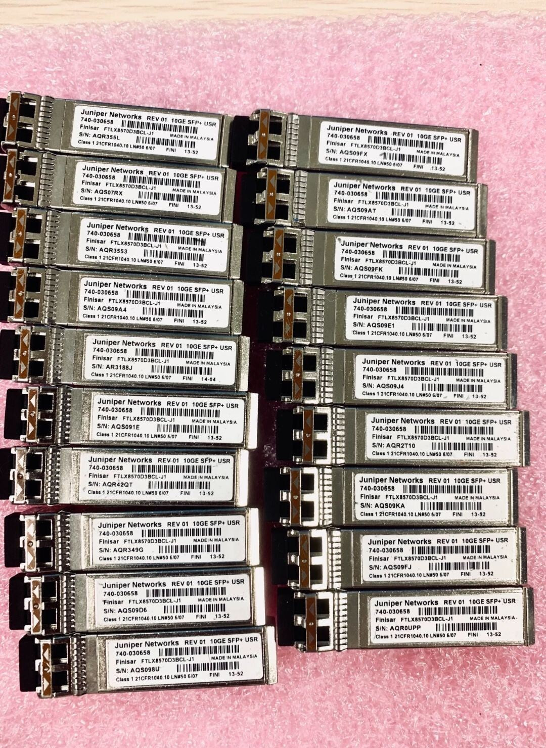 Lot of 4 Original Juniper 10GB SR SFP+ 740-030658 Optic FINISAR FTLX8570D3BCL-J1