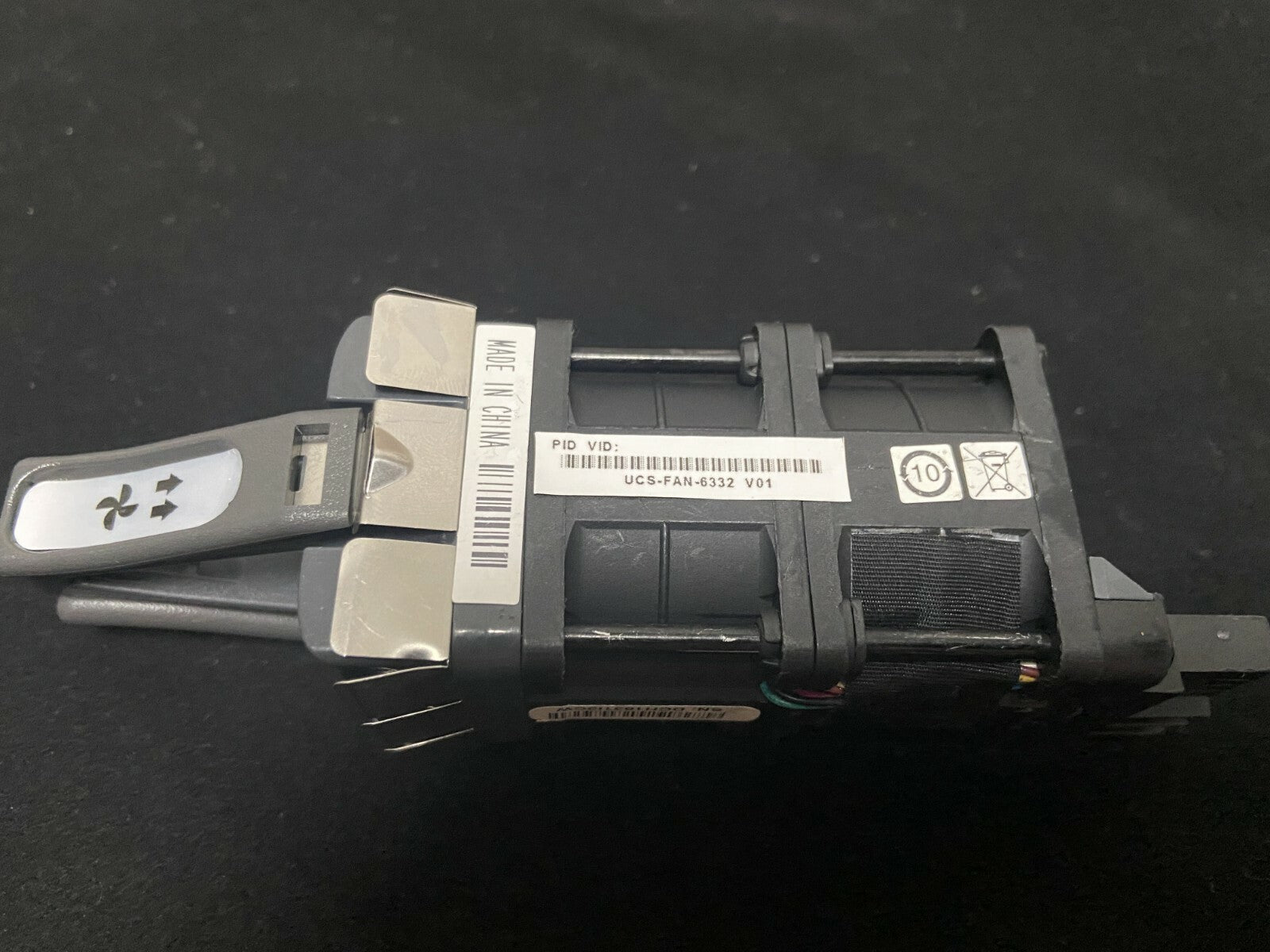 1PCS CISCO UCS-FAN-6332 Módulo de ventilador 800-45817-01 para UCS-FI-6332 probado