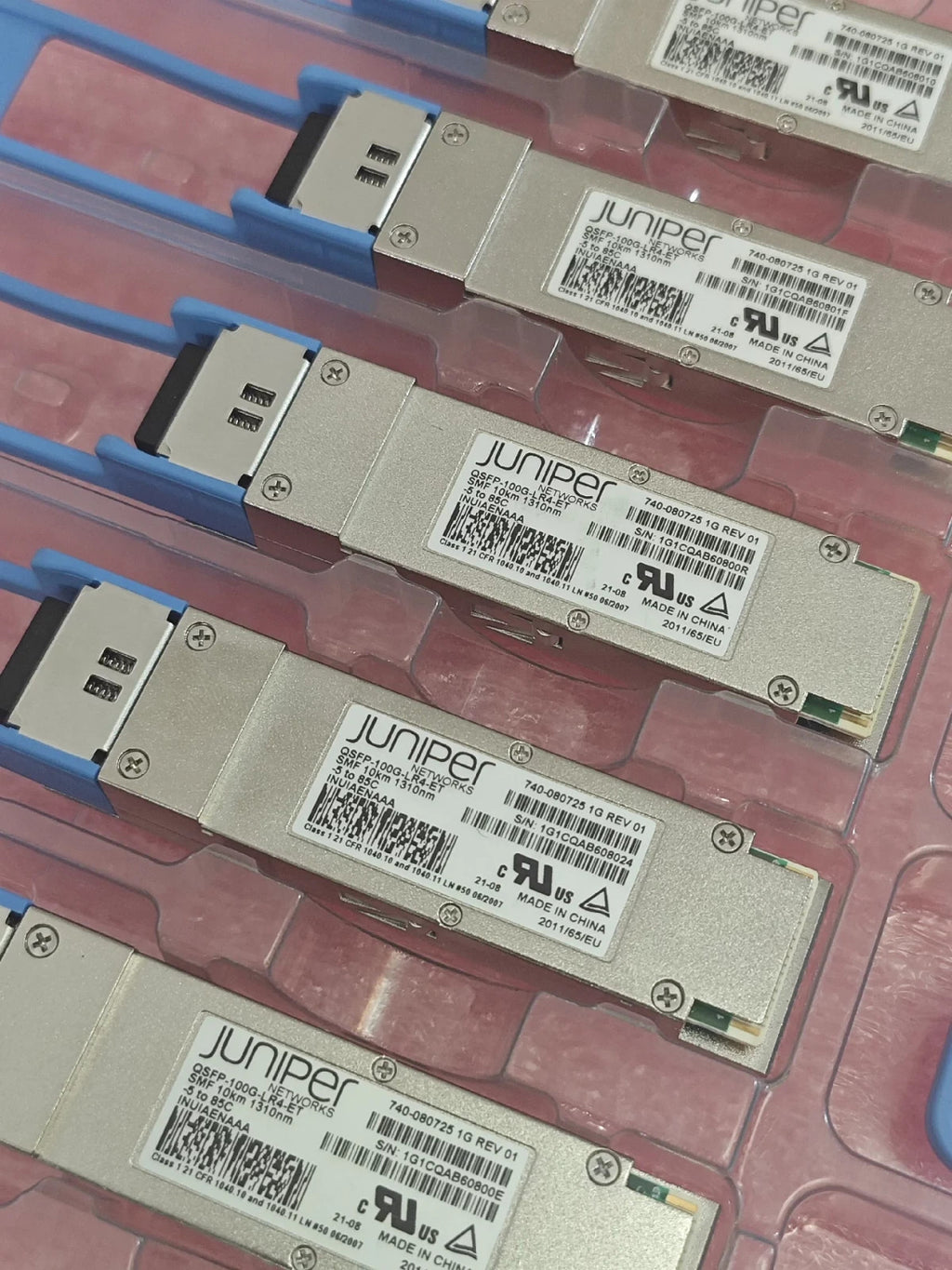 1PCS Juniper 100G QSFP-100G-LR4-ET 740-080725 100GBASE-LR4 QSFP28 SMF 10KM 85C