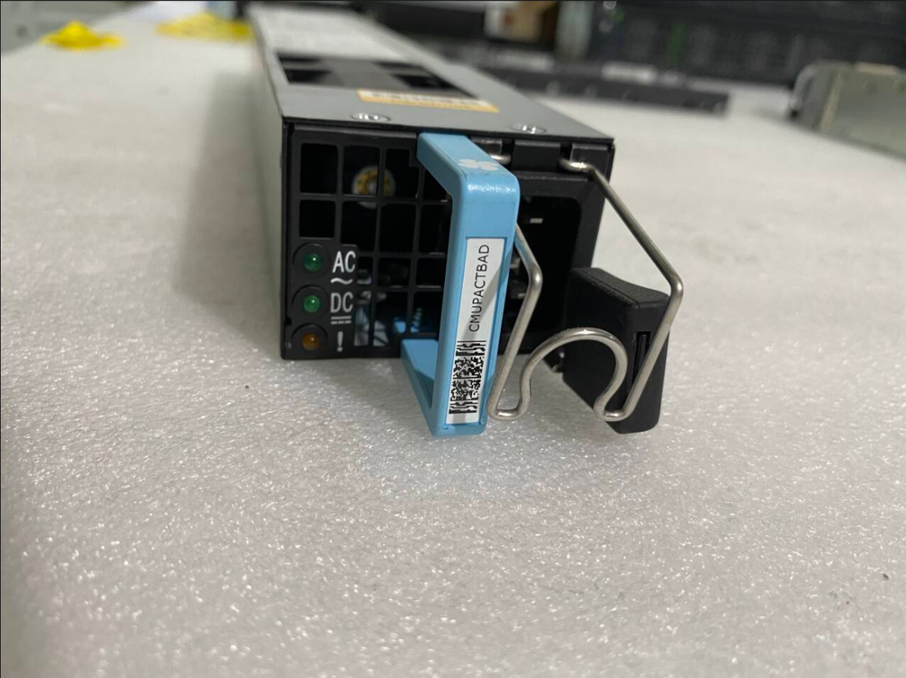 Fuente de alimentación Juniper JPSU-850W-AC-AFI 740-053351 EX4550/QFX3500/QFX5100