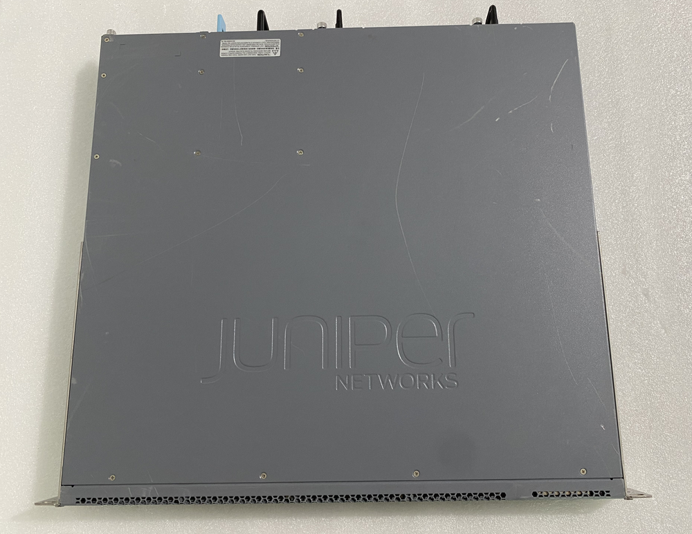 Juniper EX4300-48T EX4300 48 Port Gigabit 4-Port QSFP+ Switch