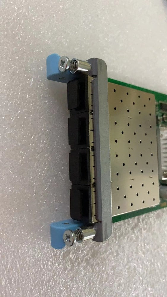 Juniper EX-UM-4X4SFP 4-port 1GbE/10GbE SFP+ Uplink Module for EX4300 Switches
