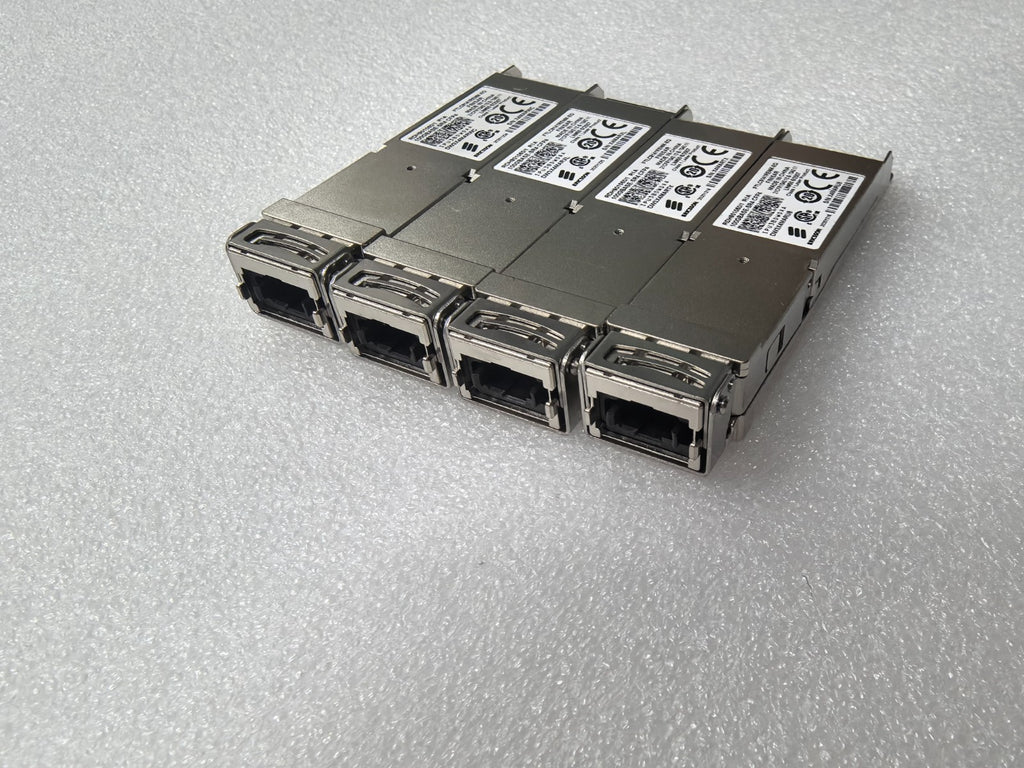 1PCS Ericsson RDH901060/1 CFP4 100GBASE-SR4 MMF 100G FTLC9141RENM-EQ IPU3BDWDAA
