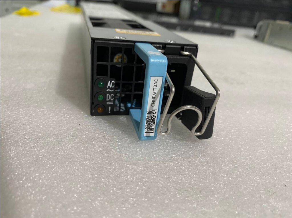 Fuente de alimentación Juniper JPSU-850W-AC-AFI 740-053351 EX4550/QFX3500/QFX5100