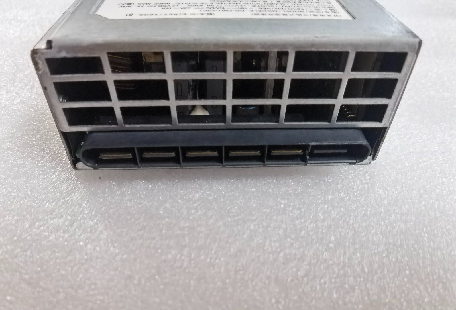 Cisco NXA-PDC-930W-PE Fuente de alimentación de CC para CISCO N3K-C31108PC (341-0737-01) Prueba