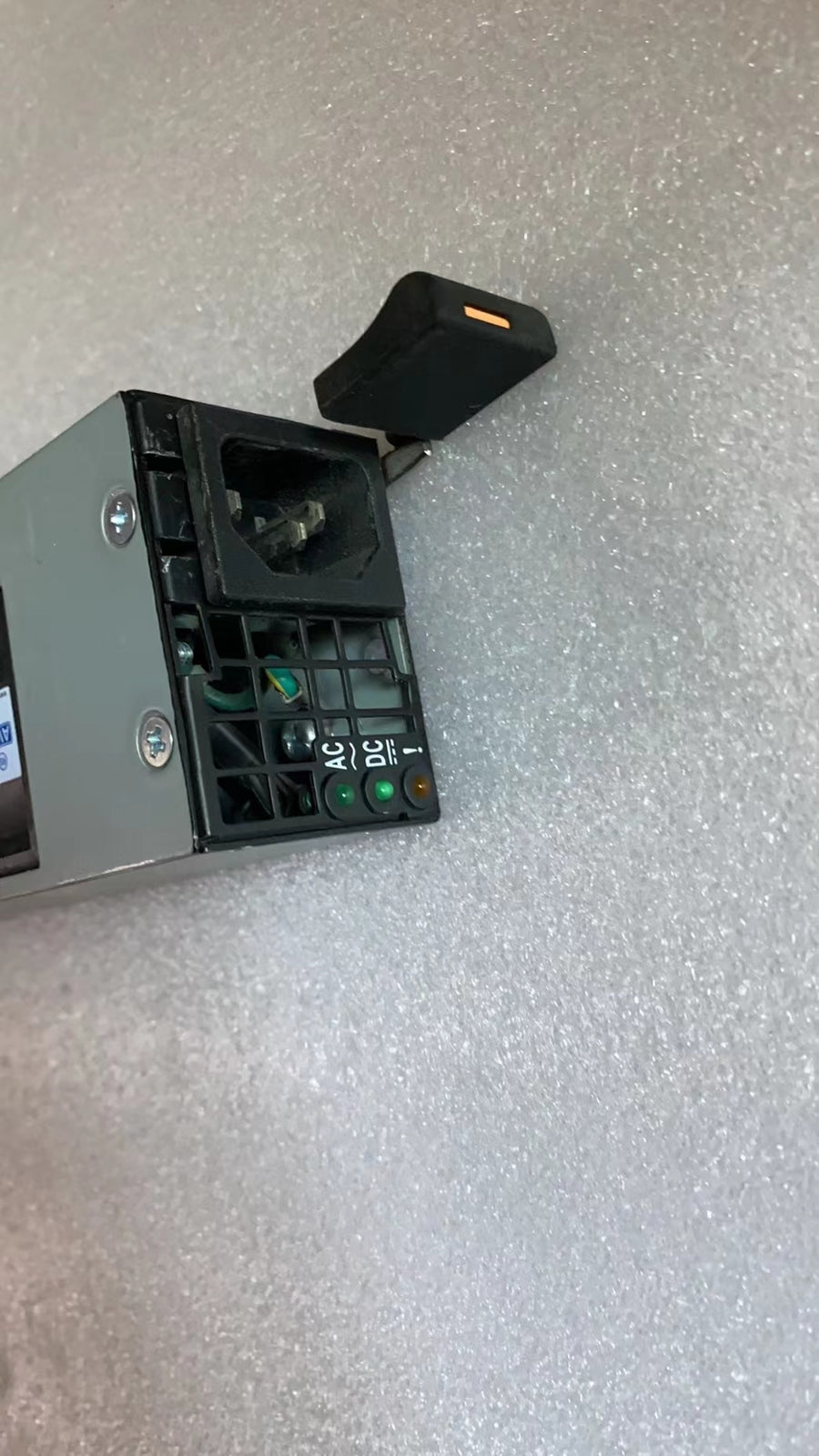 Juniper JPSU-650W-AC-AFI 740-044332 Fuente de alimentación de CA para EX4550/QFX5100 Probado