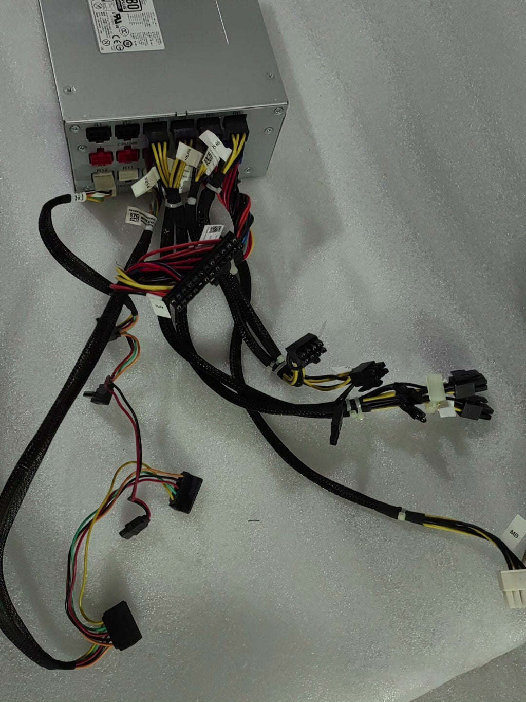Fuente de alimentación de CA Dell D850EF-00 DPS-850AB-2 con cables de 24 pines, 4 pines y 2 pines