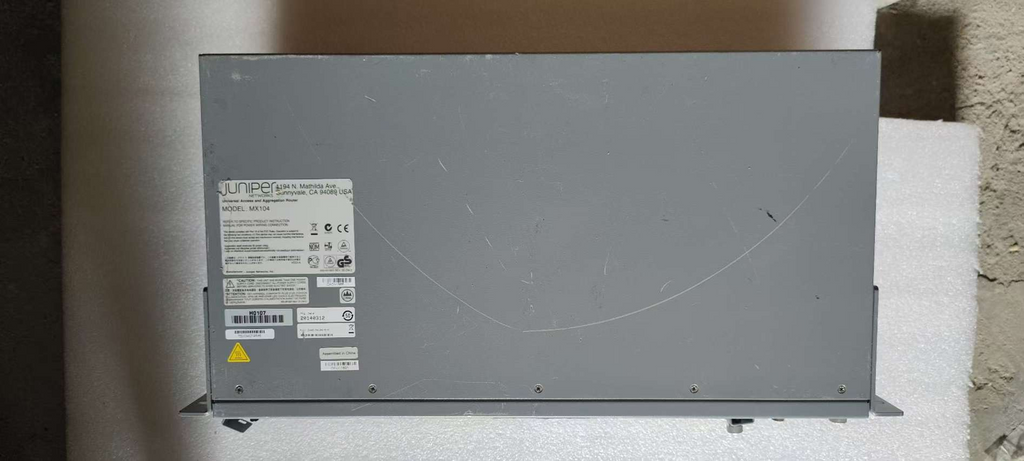 Juniper MX104 Router W/ 2X PWR-MX104-AC POWER丨FAN and MIC-3D-20GE-SFP Card