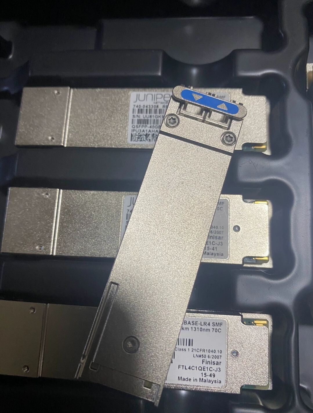 1 Stück Juniper QSFPP-40GBASE-LR4 740-043308 40G QSFP+ LR4 10km SMF Transceiver