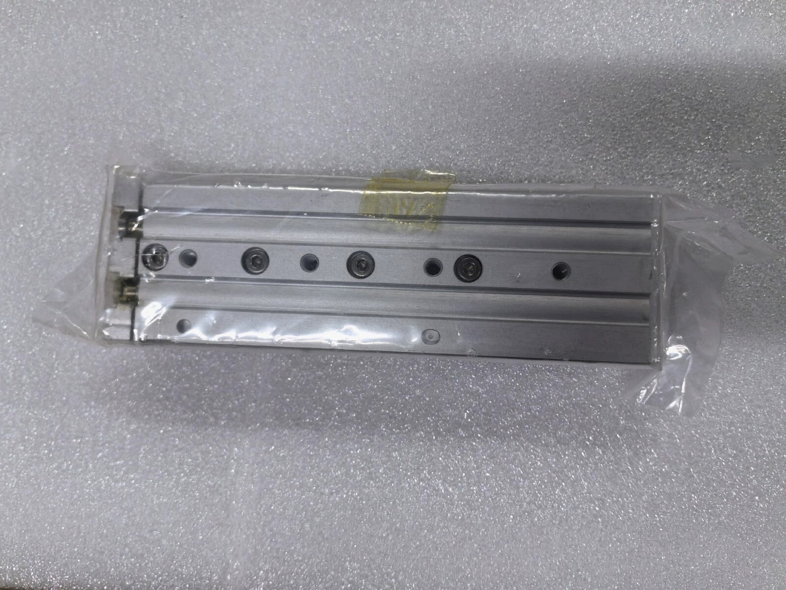 1 pcs NEW SMC MXS12-75 Pneumatic Slide Cylinder Fast ship