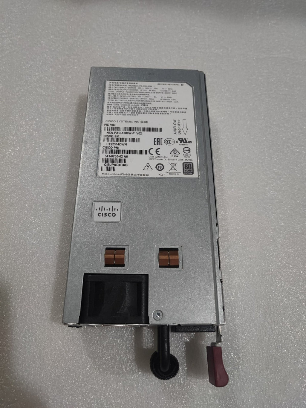 1PC Fuente de alimentación Cisco NXA-PAC-1200W-PI 341-0730-02 para N9K-C9364C