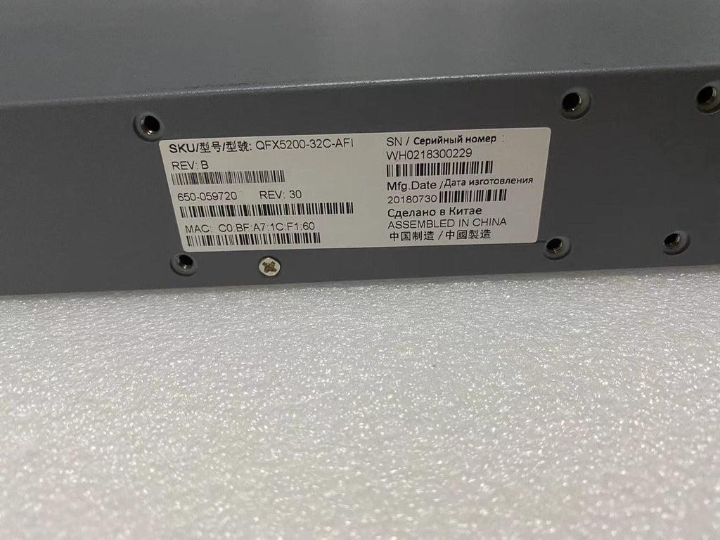 Juniper QFX5200-32C-AFI 32x 10/25/40/50/100GbE QSFP+ Ethernet Switch with Power
