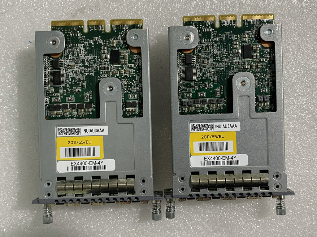 1pcs Juniper EX4400-EM-4Y 4x25G SFP28 Extension Module for EX4400