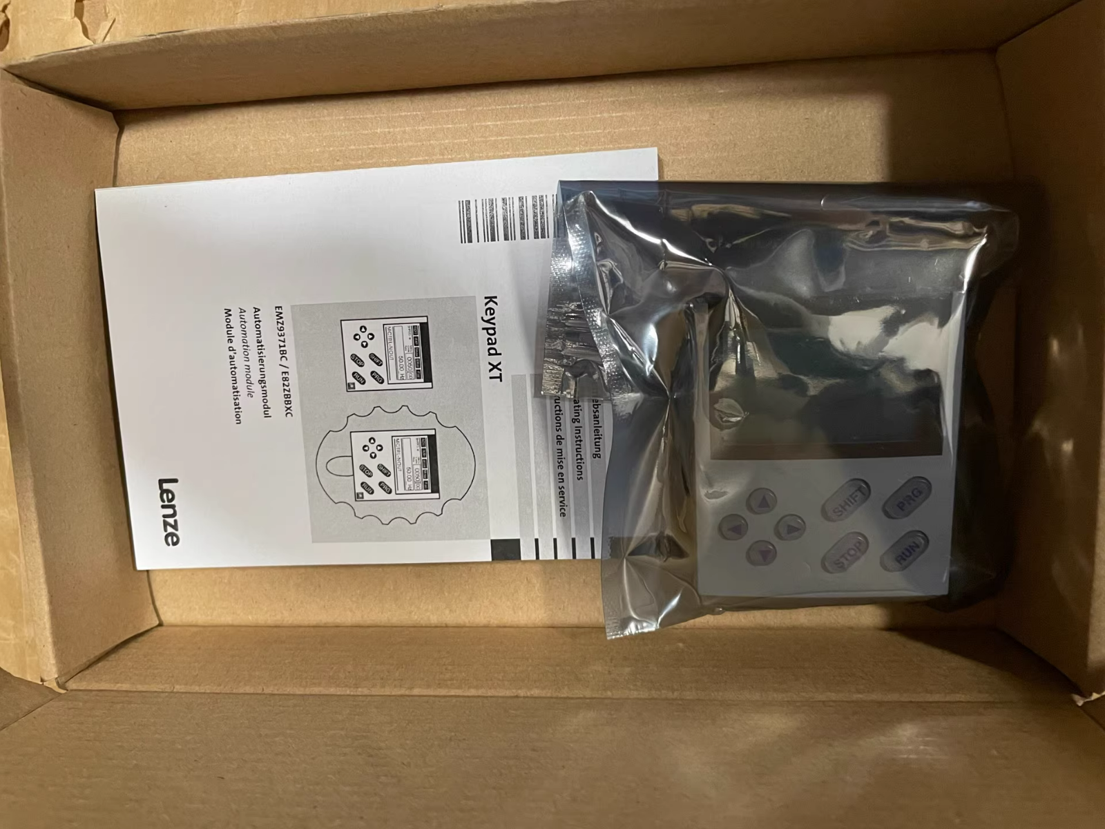 1pc EMZ9371BC New Sealed Lenze KEY PAD OPERATOR PANEL EMZ9371BC PLC Plane - Image 3