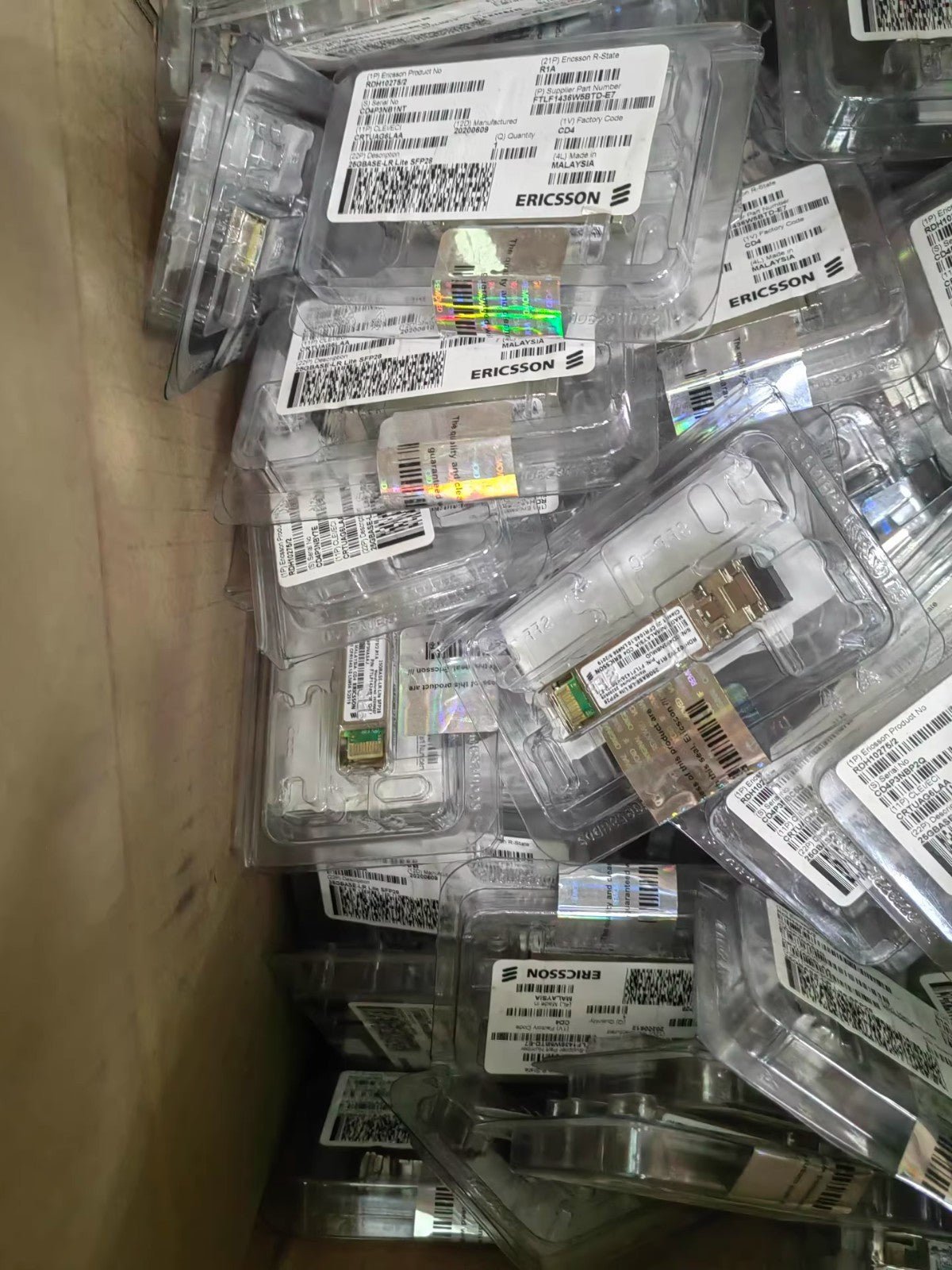 1PCS ERICSSON RDH10275/2 R1A 25GBASE-LR Lite SFP28 FTLF1436W5BTD-E7