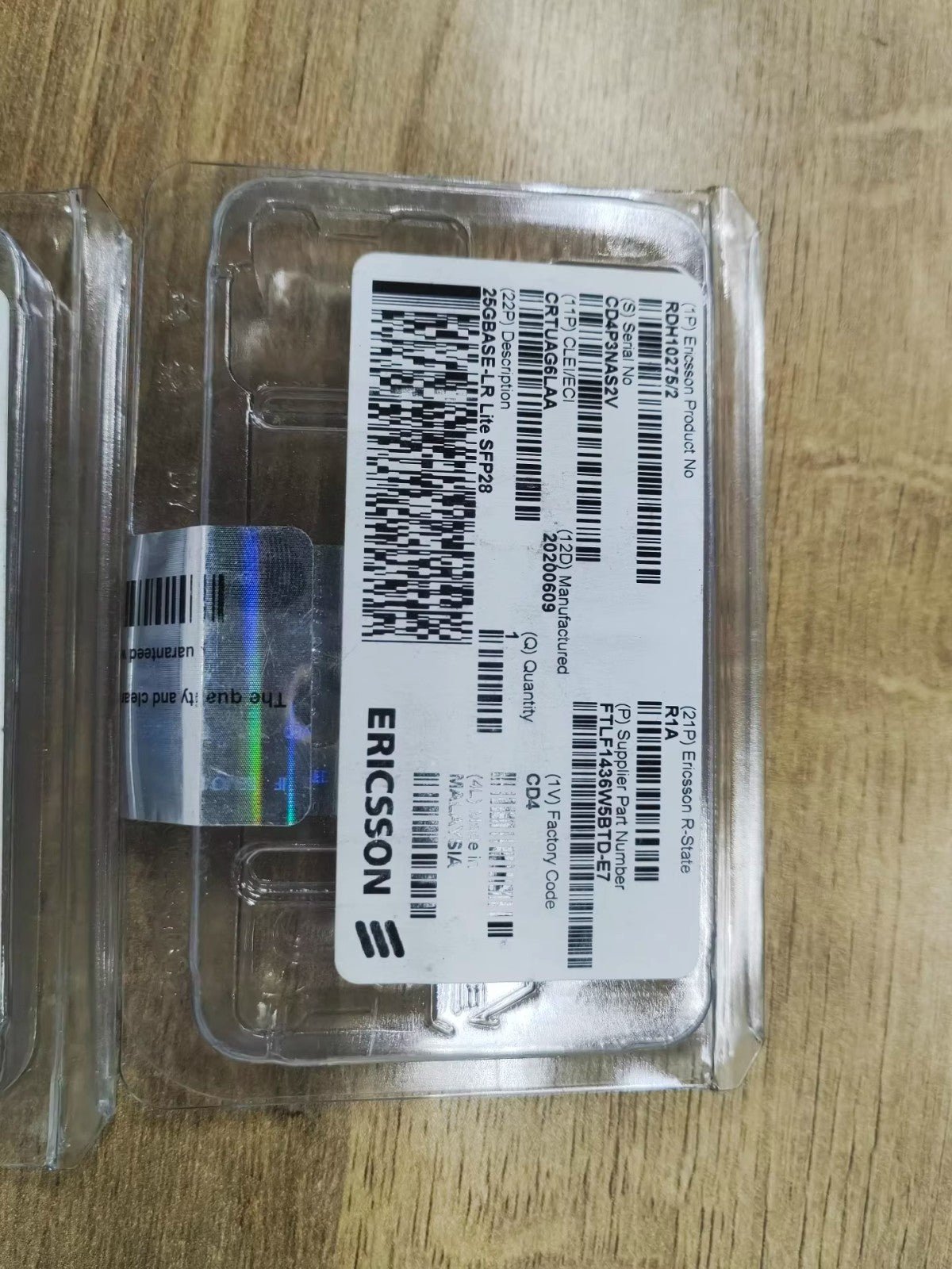 1PCS ERICSSON RDH10275/2 R1A 25GBASE-LR Lite SFP28 FTLF1436W5BTD-E7 - 图片 3