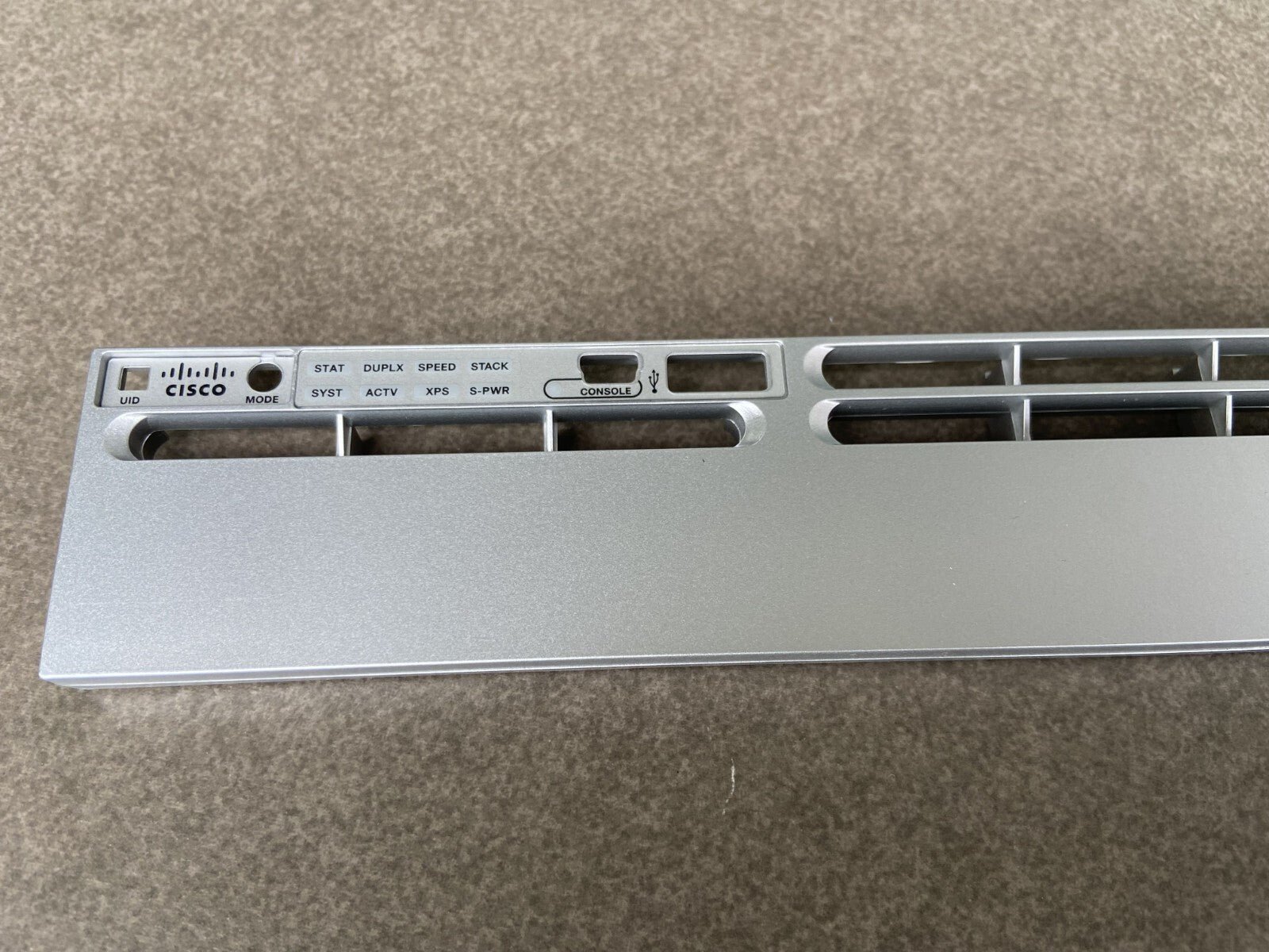 Cisco WS-C3850-12XS-S Catalyst Faceplate for Replacement - 图片 2