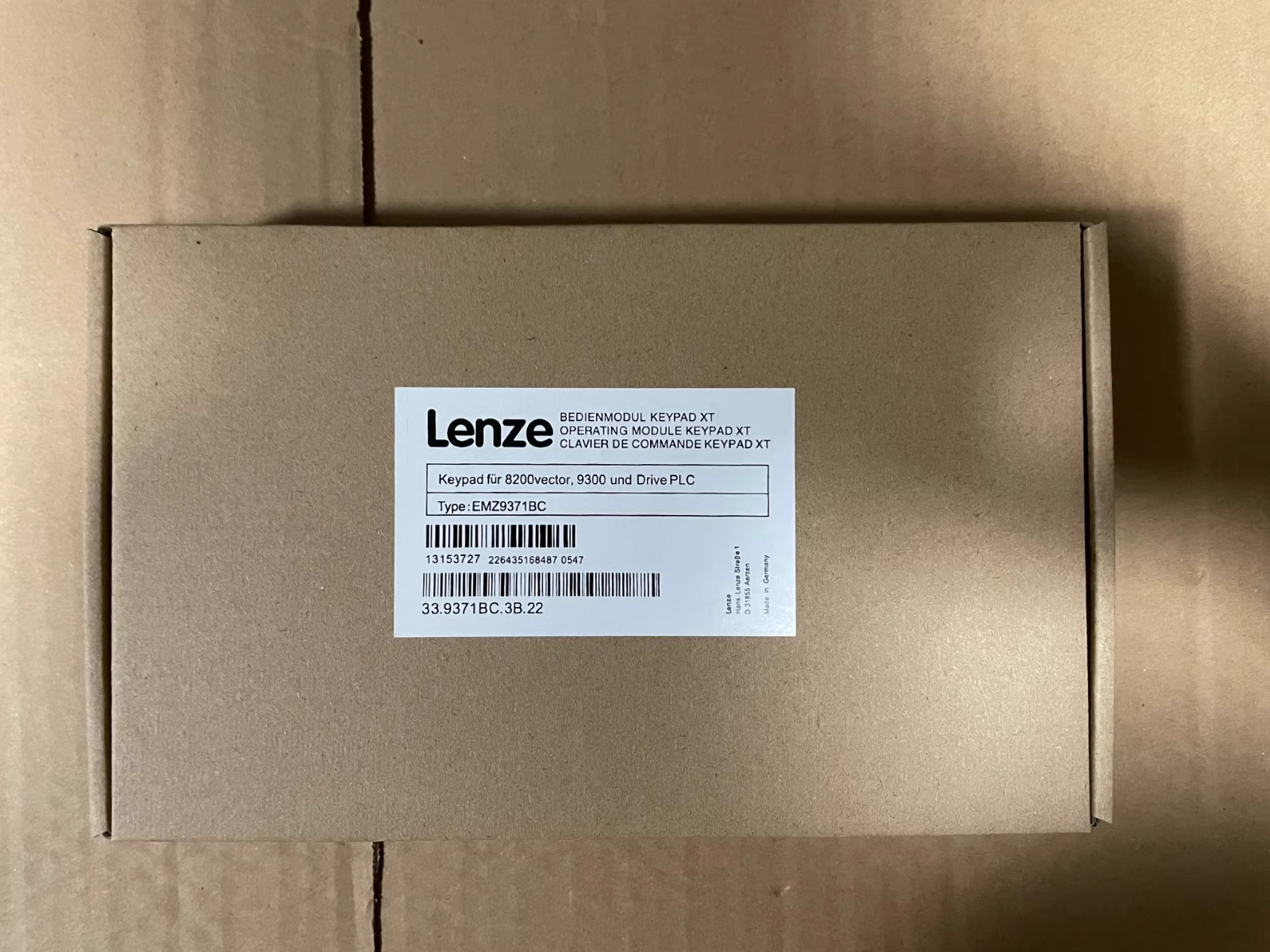 1pc EMZ9371BC New Sealed Lenze KEY PAD OPERATOR PANEL EMZ9371BC PLC Plane