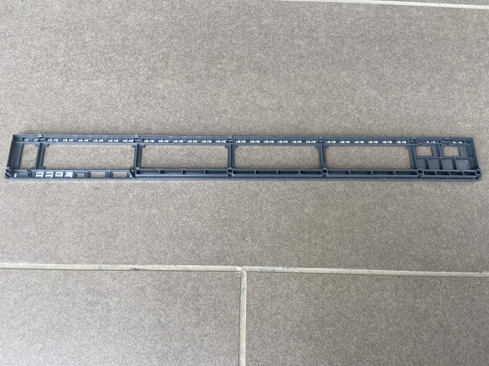Cisco Catalyst WS-C2960X-48LPD-L 10G 370W Faceplate for Replacement - Image 5