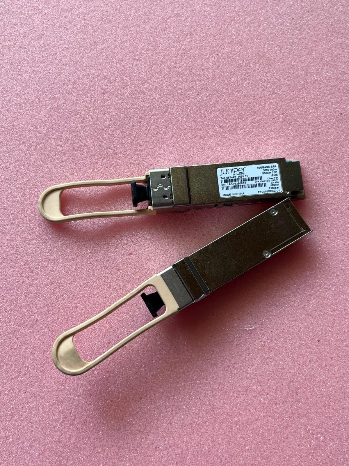 2PCS Juniper Networks QFX-QSFP-40G-SR4 740-067442 OM3 100m 850nm Module - Image 2