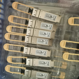 1PC 200GBASE-SR4 FTCC8612E1PCM QSFP56 SR4 100m Transceiver Modules - Used