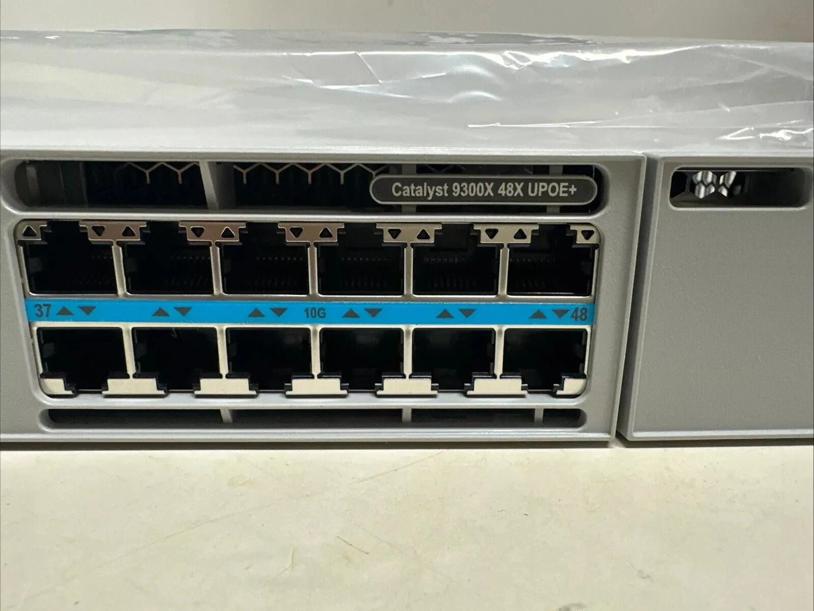 Cisco Catalyst C9300X-48HX-A/-E 9300x 48x upoe+ Faceplate for Replacement - Image 2