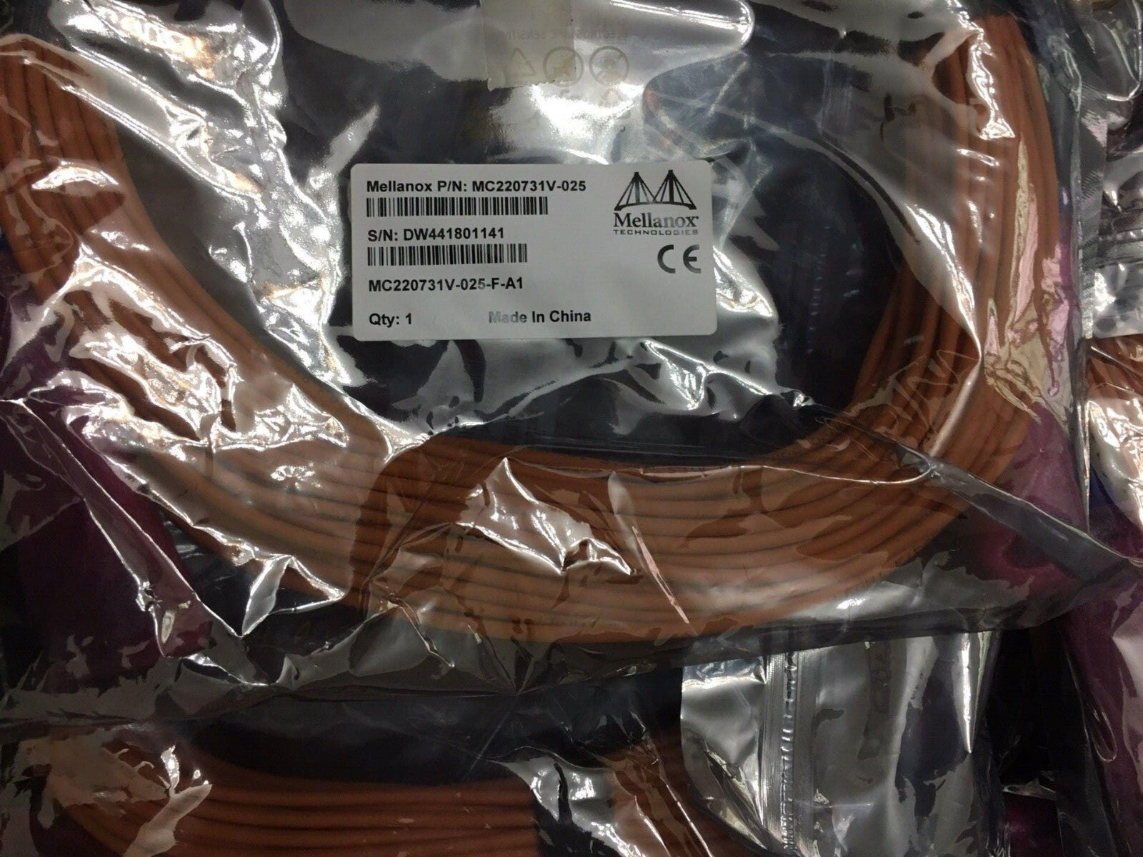 Mellanox Active Fiber Cable AOC VPI 56Gbs QSFP 25m MC220731V-025
