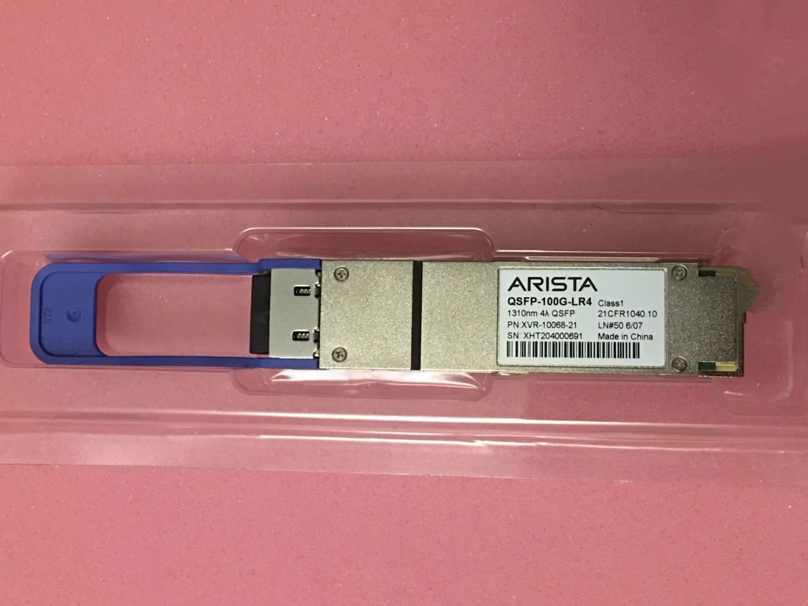 ARISTA QSFP-100G-LR4 XVR-10068-21 100GBASE-LR4 1310nm 10km QSFP28 1PCS - 图片 2