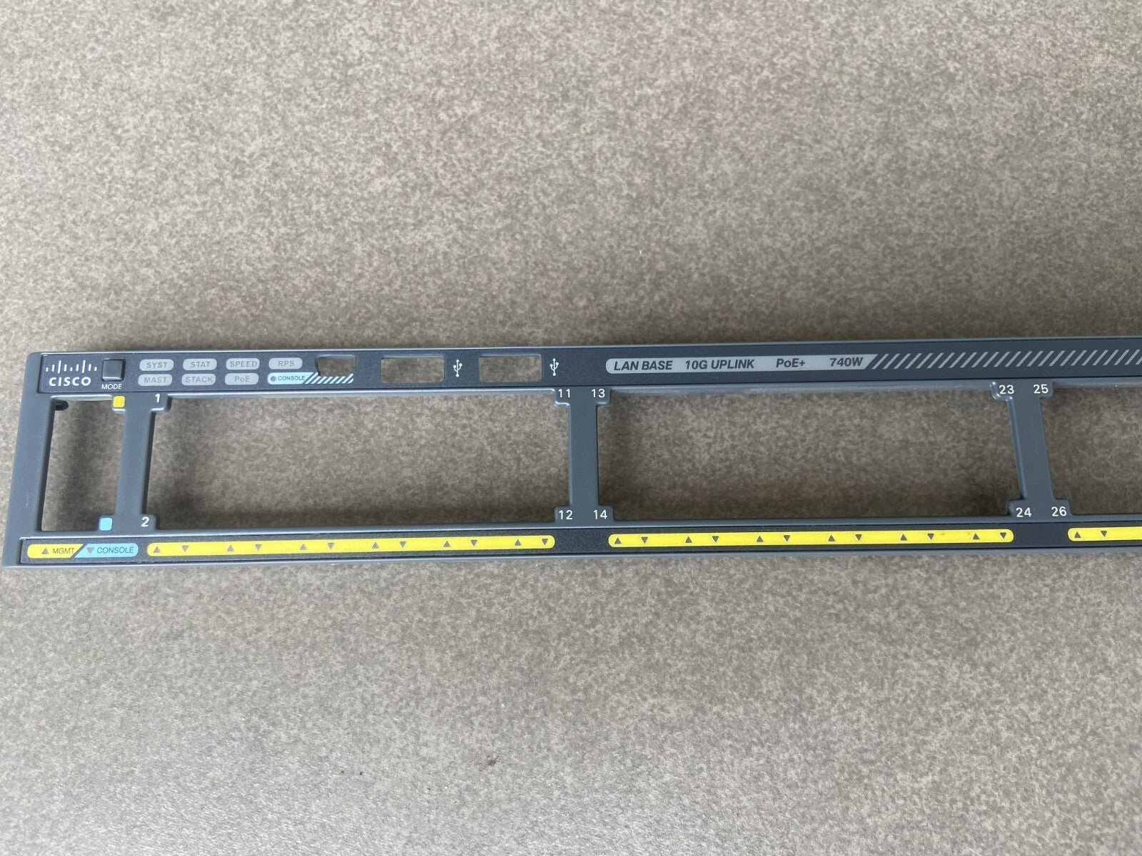 Cisco Catalyst WS-C2960X-48FPD-L 10G 740W Faceplate for Replacement - Image 2