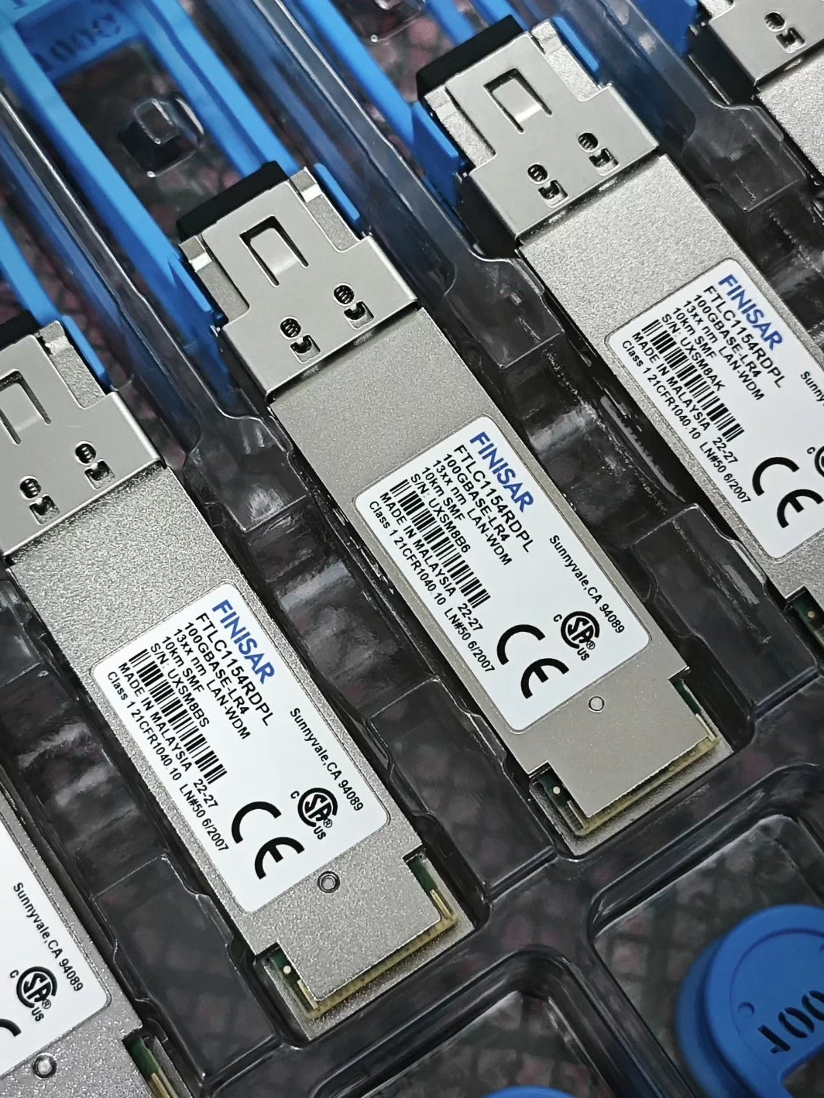 1PCS Finisar 100GBASE-LR4 Gen2 FTLC1154RDPL 10km QSFP28 Optical Transceiver
