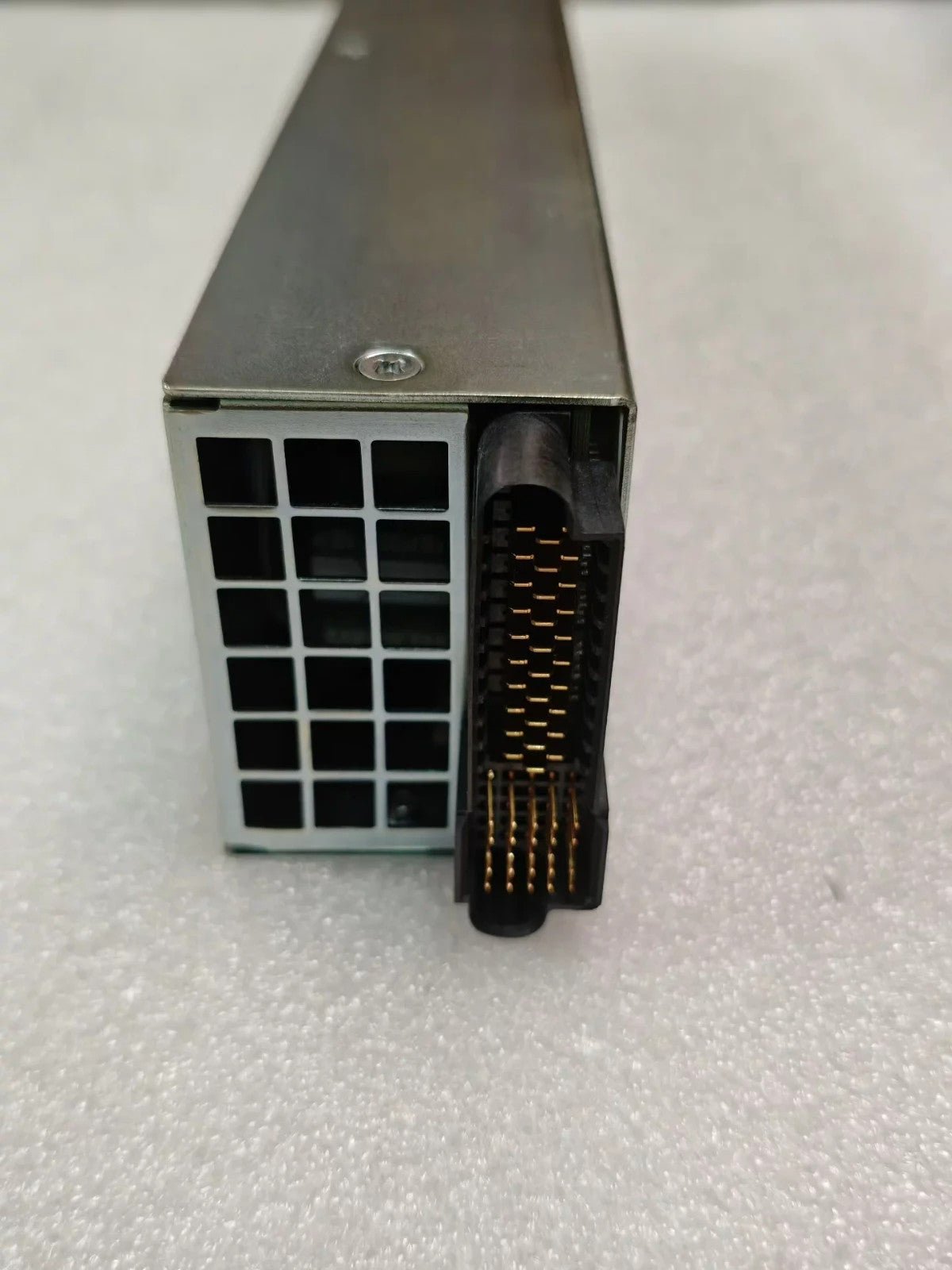1pc Cisco NXA-PAC-750W-PE AC Power Supply for N9336C-SE1 - Image 3