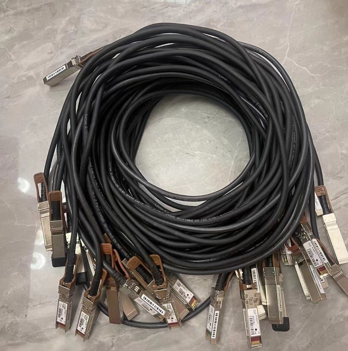1PC Used Cisco SFP-H25G-CU2M 2M 25GBASE VIA Fedex P1 - Image 2