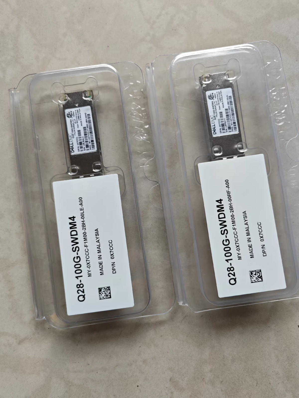 Dell EMC 0X7CCC Q28-100G-SWDM4 4x25G FTLC9152RGPL-FC 100G Transceiver 1PCS - 图片 3