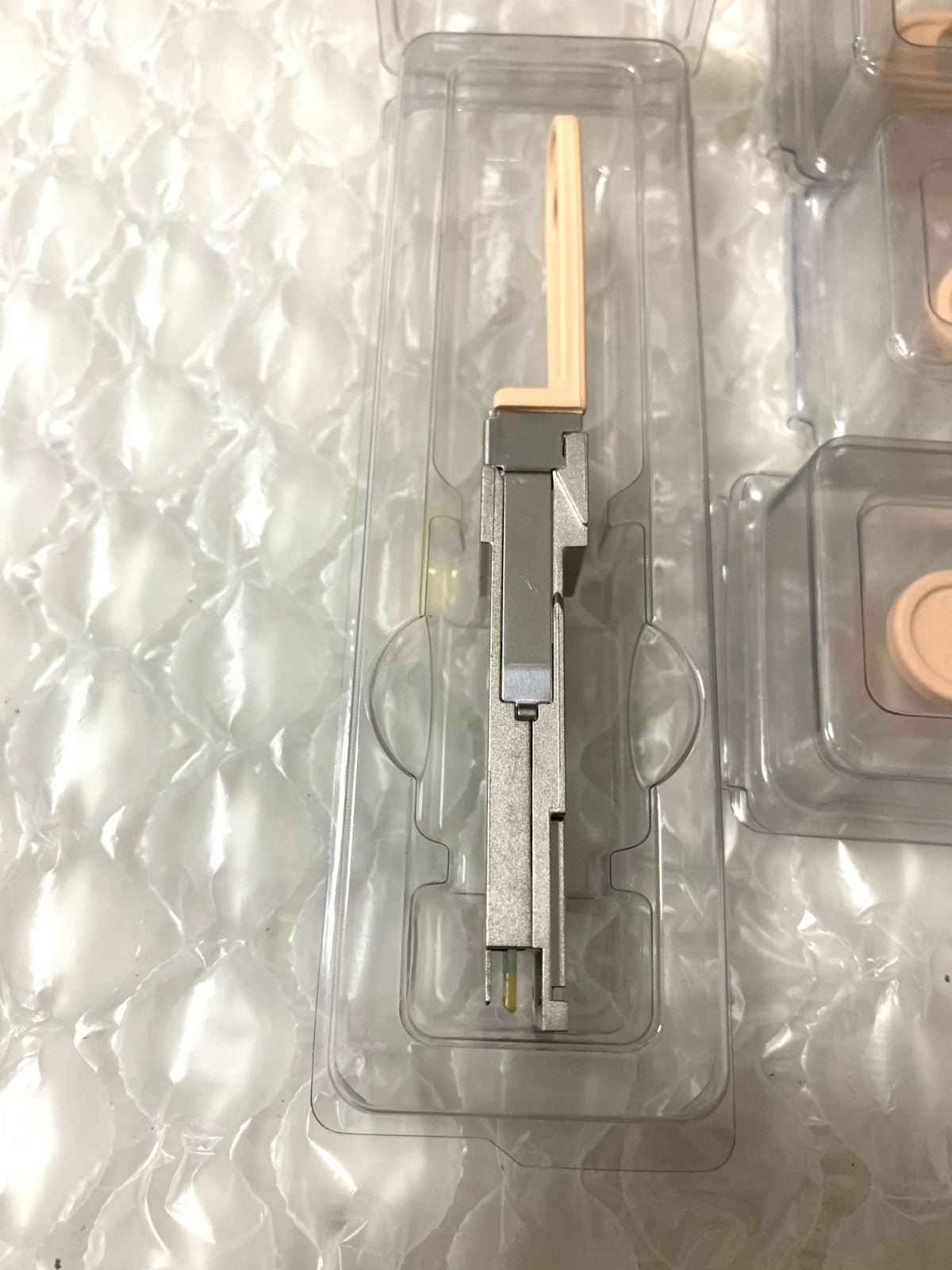 1pcs F5 Netowrks OPT-0043-01 40GE QSFP+ BIDI LC QSFP F5-UPG-QSFP+BD Transceiver - 图片 3