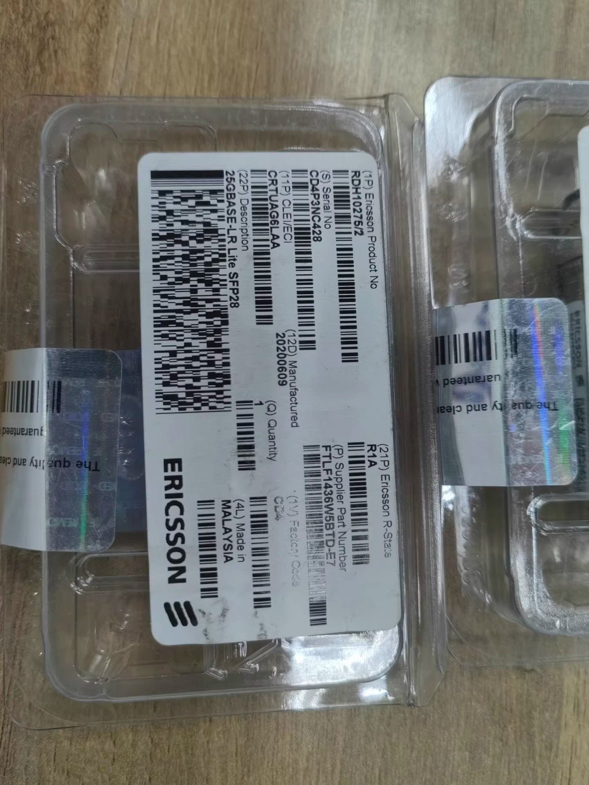 1PCS ERICSSON RDH10275/2 R1A 25GBASE-LR Lite SFP28 FTLF1436W5BTD-E7 - 图片 4