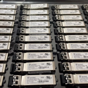 1PC FTLF8532P4BCV-QM Qlogic SFP32-SR-SP SFP28 32G SW fiber channel SFP+ 32GBASE for SFP/SFP+ and QSFP Network Equipment - Used