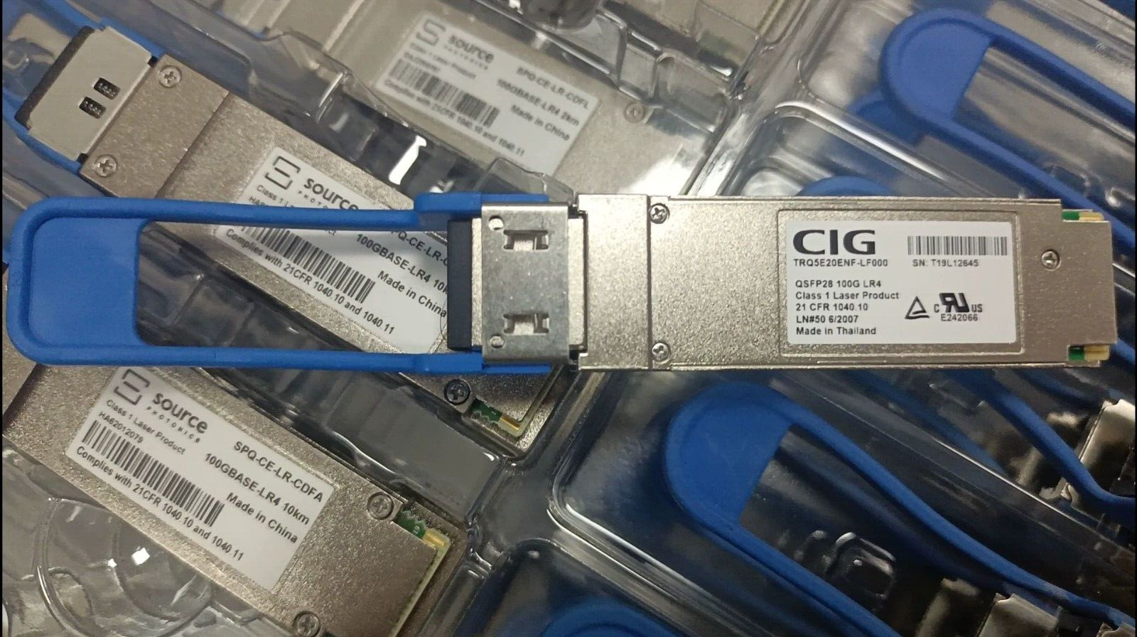 1pcs CIG TRQ5E20ENF-LF000 QSFP28-100G-LR4 100G LR4 TRANSCEIVER MODULE