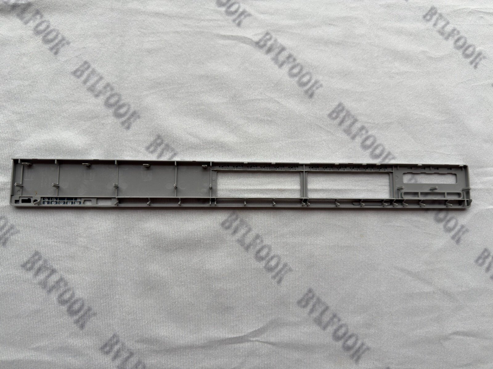 Cisco Catalyst C9300L-24P-4X-E C9300L-24P-4X-A 4x10G Faceplate for Replacement - Image 4