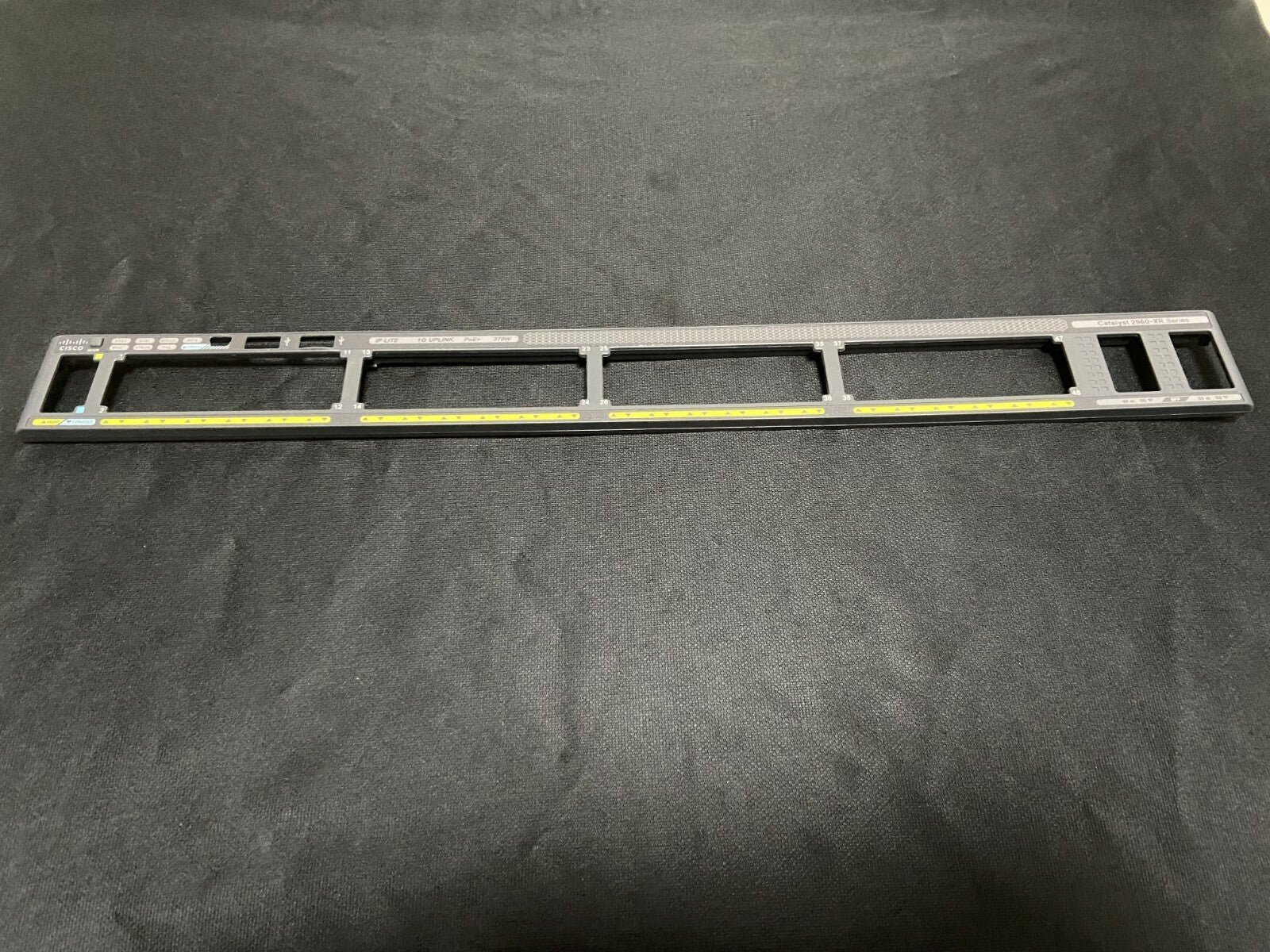 Cisco Catalyst WS-C2960XR-48LPS-I 1G 370W Faceplate for Replacement