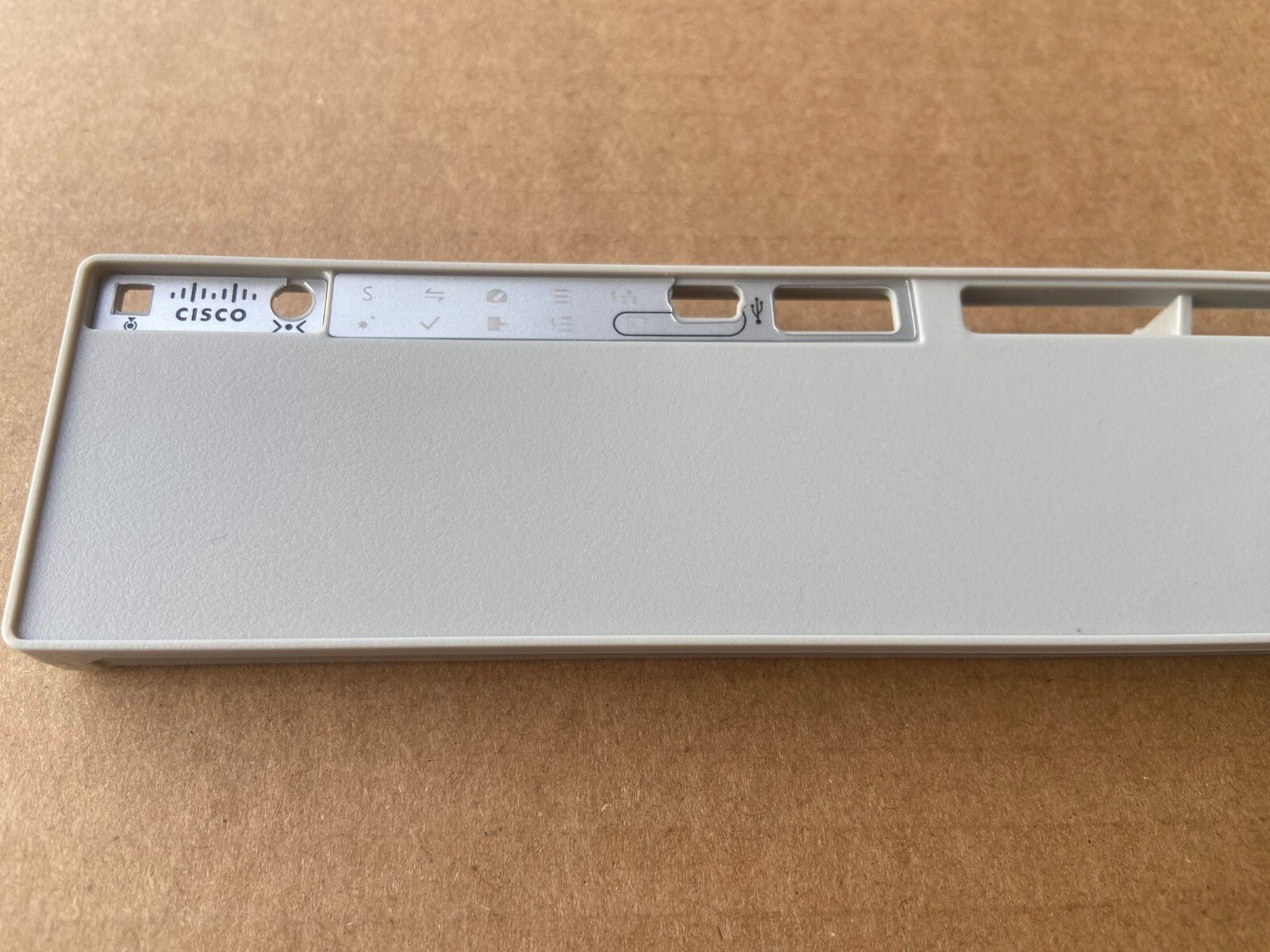 Cisco Catalyst C9300-24T-E C9300-24T-A Faceplate for Replacement - 图片 2