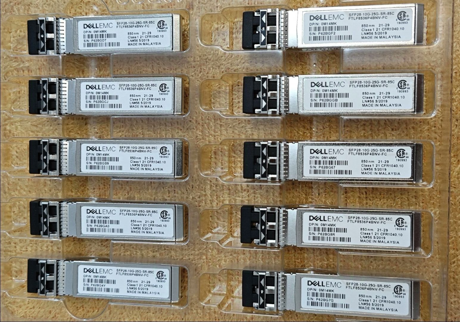 1pcs Dell EMC S28-10G-25G-SR-85C M14MK SFP+ FTLF8536P4BNV-FC 0M14MK Transceiver