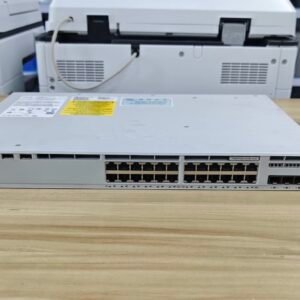 1PC C9200L-24P-4G-E/A Catalyst 24-Port PoE+ 4x1G Switch - Used