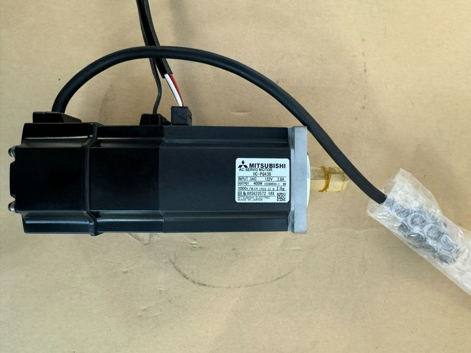 1PC Orginal Mitsubishi HC-PQ43B Servo Motor NEW IN BOX - Image 3