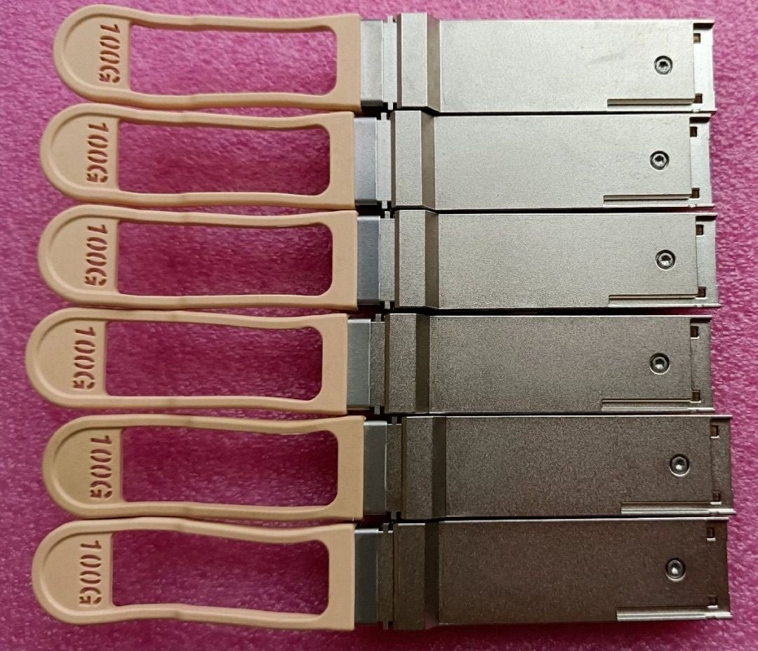 1x Finisar FTLC9554REPM 100GBASE-SR4 OM4MMF 100M QSFP28-100GE-SR4 850nm - Image 4