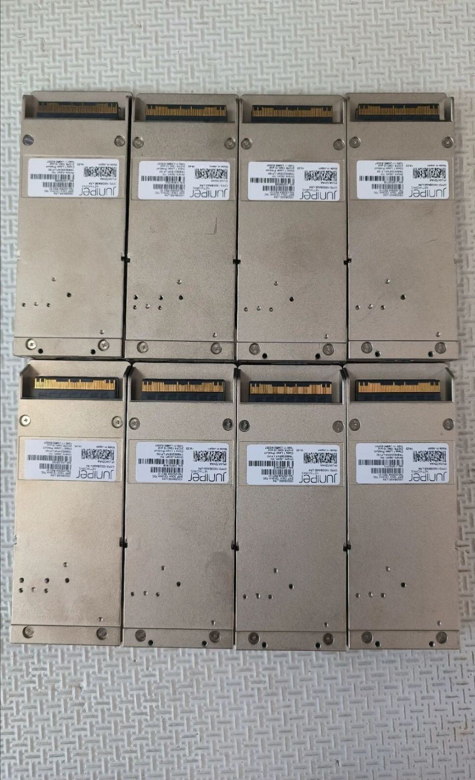 1pcs Juniper 740-052504 CFP2-100GBASE-LR4 1310nm 10km SMF QSFP56 Transceiver - Image 2