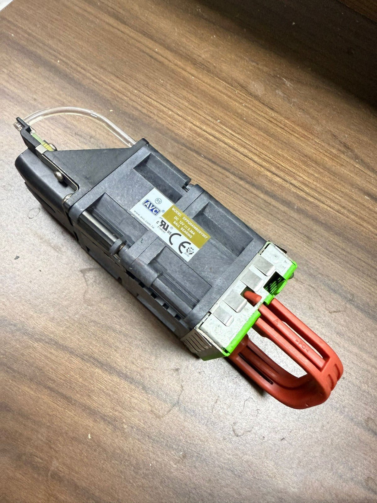 1PC AVC DFPQ0456B2GY007 FAN MODULE P/N: 315-000044-001 Server Fan F2B-30500 - 图片 4